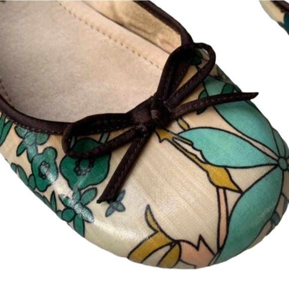 Floral Print Boho Sam & Libby Flats - Picture 2 of 8